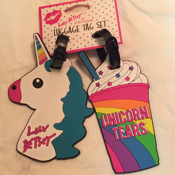 Betsey Johnson Accessories - 🎉NWT Betsey Johnson luggage tags